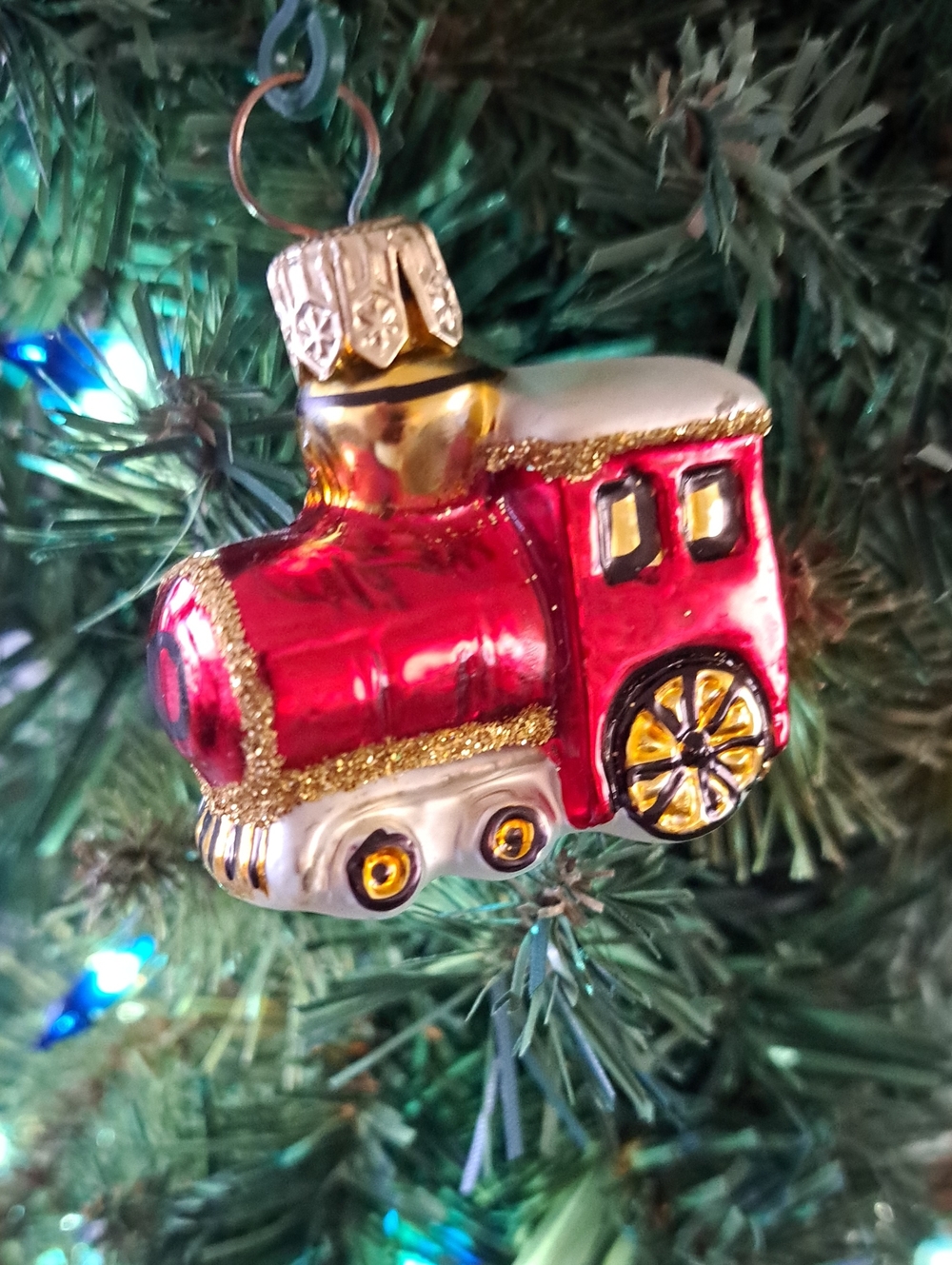 Red Glass Train Ornament - Holiday Tree Decoration 1-3/4"X1"X2"